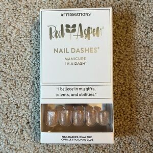 Red Aspen Nails New Unopened